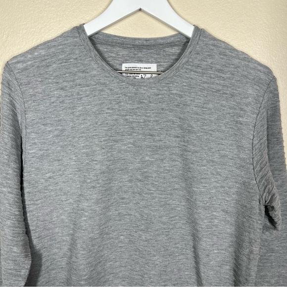 Azul by Moussy Gray Long Sleeve Textured Shirt Size Medium Casual - Picture 2 of 8